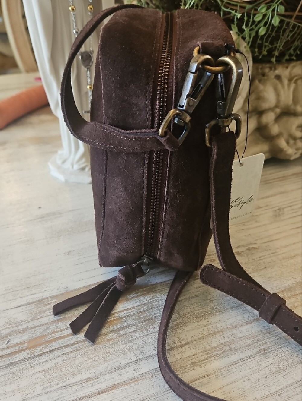 NWT Free Prople Suede Crossbody Bag in Dark Brown - Picture 2 of 5